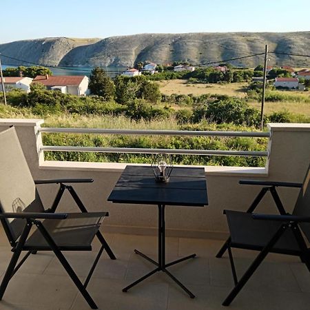 Apartmani Sol Vlasici Pag Town Exterior foto